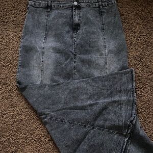 Women's Denim Mermaid Skirt in Black